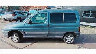 Peugeot Partner Partner Combispace, MPV, 1996 / 2015 1.4 picture 2
