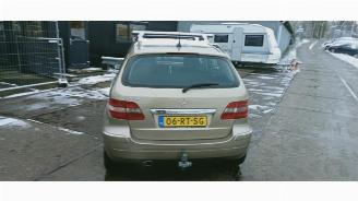 Mercedes B-klasse B (W245), Hatchback, 2005 / 2011 2.0 B-200 16V picture 3