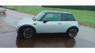 Mini Mini Mini One/Cooper (R50), Hatchback, 2001 / 2007 1.6 16V Cooper picture 2