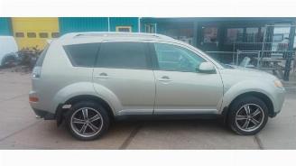 Mitsubishi Outlander Outlander (CW), SUV, 2006 / 2012 2.2 DI-D 16V 4x4 picture 4