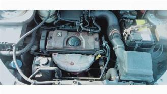 Peugeot 206 206 (2A/C/H/J/S), Hatchback, 1998 / 2012 1.4 XR,XS,XT,Gentry picture 7
