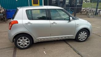 Suzuki Swift Swift (ZA/ZC/ZD1/2/3/9), Hatchback, 2005 / 2015 1.3 D 16V picture 3