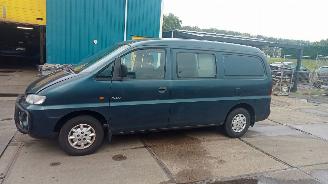 Hyundai H-200  picture 2