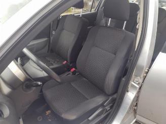 Daihatsu Sirion Sirion 2 (M3), Hatchback, 2005 1.0 12V DVVT picture 10