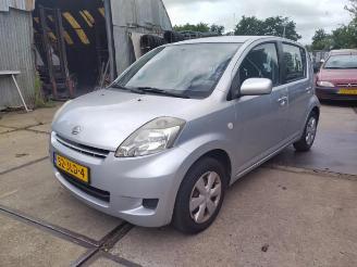 Daihatsu Sirion Sirion 2 (M3), Hatchback, 2005 1.0 12V DVVT picture 2