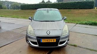 Uttjänta bilar auto Renault Scenic Scenic III (JZ), MPV, 2009 / 2016 1.4 16V TCe 130 2009/10