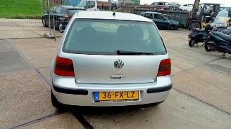 Volkswagen Golf Golf IV (1J1), Hatchback, 1997 / 2005 1.4 16V picture 3