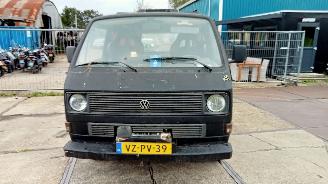 skadebil auto Volkswagen Transporter T2 1987/6
