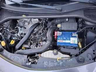 Renault Clio clio 1.2 tce GEEn SCHADE TOP auto  airco navi 112000km 5drs NAP picture 15