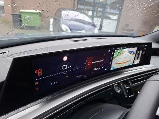 Peugeot 3008 NEW 3008 Hybride 2025 NL kenteken rijdend 16000km picture 13