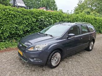  Ford Focus 1.8 16v  reservation poland titanium 176000km inruiler 2250 2010/1