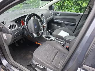 Ford Focus 1.8 16v  reservation poland titanium 176000km inruiler 2250 picture 10