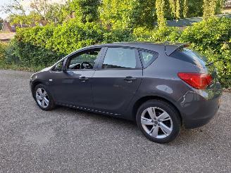 Opel Astra Astra 1.4  sport nette auto Apk 2027 inruiler 167000km picture 11