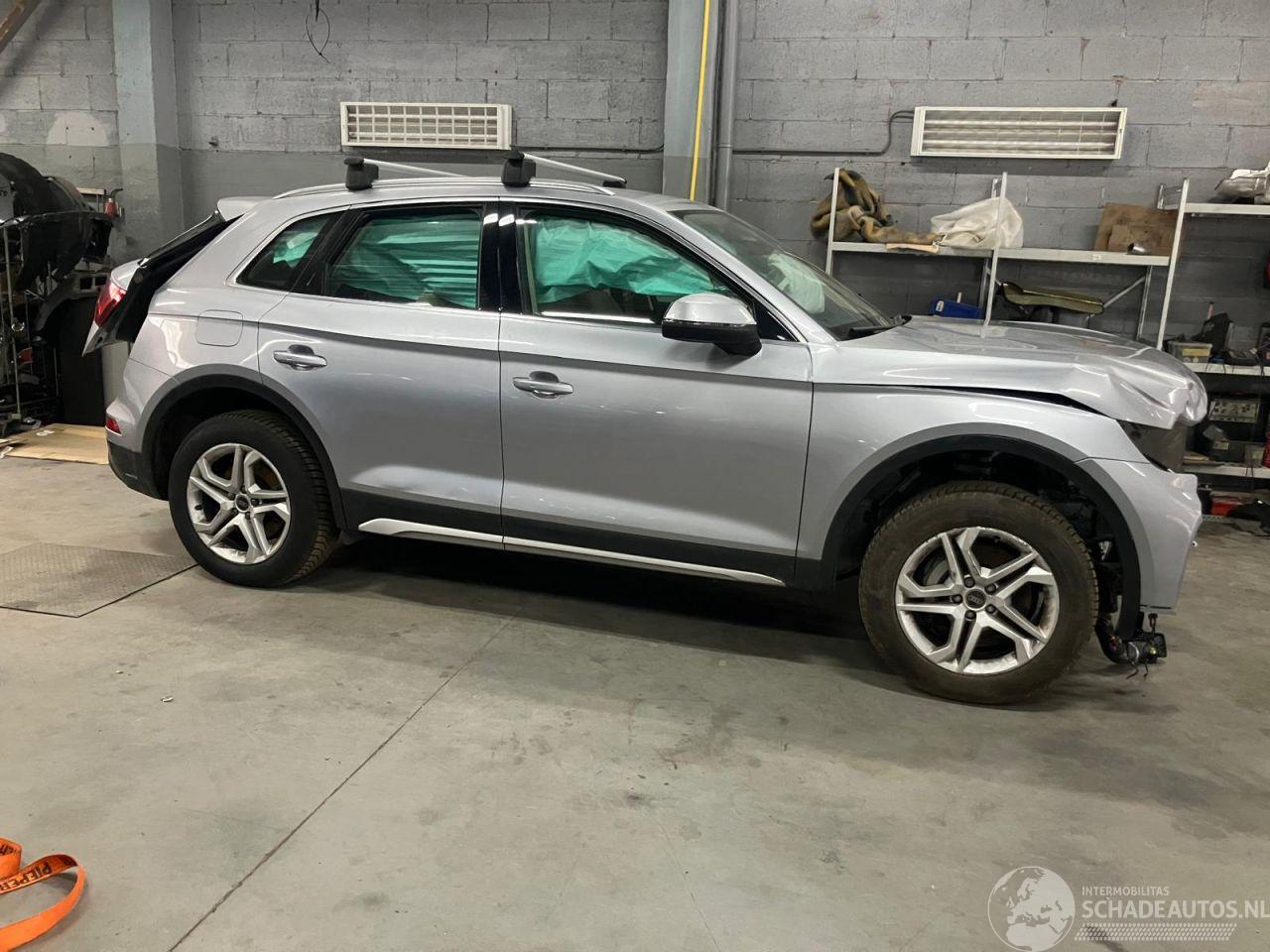 Audi Q5 50tfsi e hybride plug inn   leer executive 2024