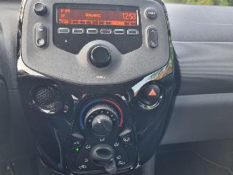 Citroën C1 1.0 VTI Shine Airco picture 15