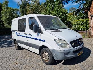 Voiture accidenté Mercedes Sprinter 311 CDI Airco 2009/3