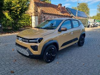 skadebil auto Dacia Spring 65 Navi Airco 2025/7