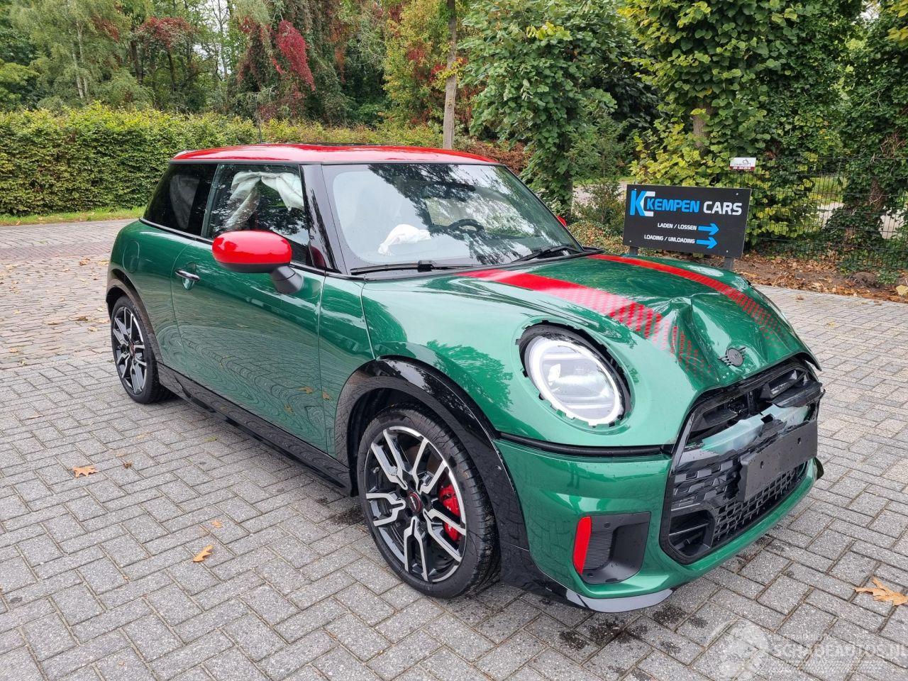 Mini Cooper JCW 170KW Aut. Pano