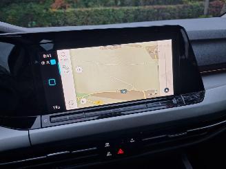 Volkswagen Golf 1.0 TSI 110pk Life picture 17