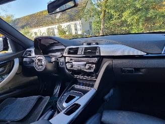 BMW 3-serie 320i Aut. Msport Schuifdak Stoelverw Leder picture 10