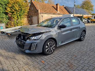 Damaged car Peugeot 208 1.2 Aut. Navi Stoelverw 2025/1