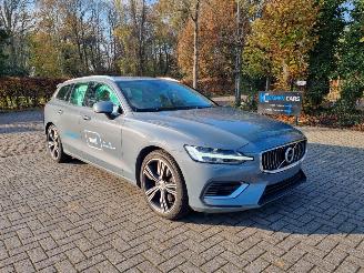 Schadeauto Volvo V-60 T6 AWD Recharge 2022/7