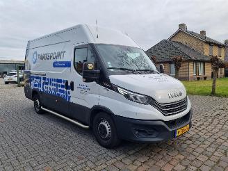 Iveco Daily 35-140 Hi-Matic Airco Navi picture 7