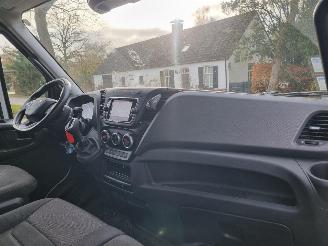 Iveco Daily 35-140 Hi-Matic Airco Navi picture 15