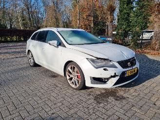 Coche accidentado Seat Leon FR 1.4 TSI Aut 150pk 2015/9