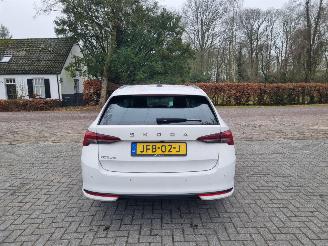 Skoda Octavia 1.5 TSI MHEV Bns.E.P picture 4