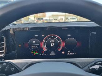 Volkswagen Passat 1.5 TSI DSG R-Line Pano Stoelverw Led picture 19