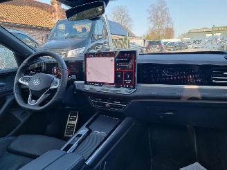 Volkswagen Passat 1.5 TSI DSG R-Line Pano Stoelverw Led picture 13