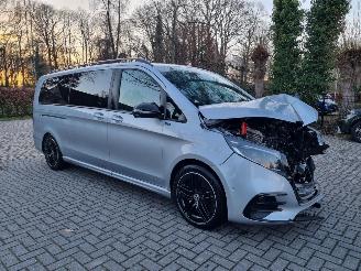 Mercedes V-klasse 300d 4Matic AMG Line DC Extra Lang Luchtvering picture 2