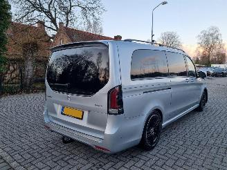Mercedes V-klasse 300d 4Matic AMG Line DC Extra Lang Luchtvering picture 3