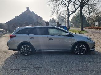 Toyota Auris Touring Sports 1.8 Hybrid Freestyle Pano Navi picture 6