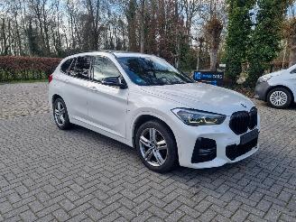 krockskadad bil auto BMW X1 Sdrive18i Aut Mpak Pano Led Navi 2020/10