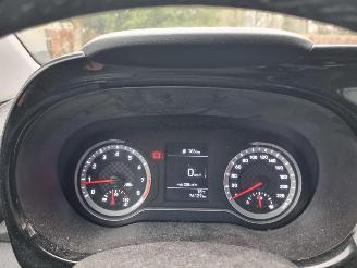 Hyundai I-10 1.0 Comfort Airco picture 17