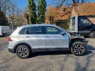 Volkswagen Tiguan 2.0 TDI 110KW Aut. Pano Navi Stoelverw picture 8