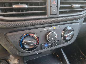 Hyundai I-10 1.0 Comfort Airco picture 17