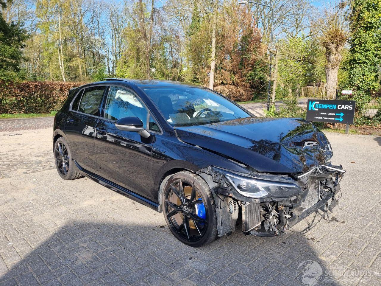 Volkswagen Golf R Performance Pano Head Up Akrapovic