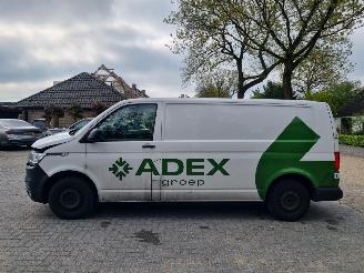 Volkswagen Transporter 2.0 TDI 81KW L2 Airco picture 6