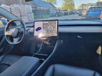 Tesla Model 3 Dual Motor Long Range picture 14