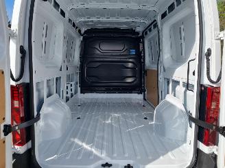 Nissan Interstar 2.0 DCI 105 L2 H2 Klima NEW picture 10