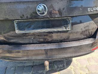 Skoda Superb 1.6 TDI DSG Aut Pano Stoelverw. picture 5