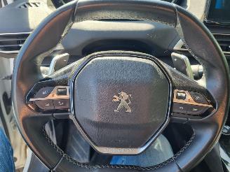 Peugeot 5008 BlueHDI 130 Aut. 7 Pers Navi picture 17