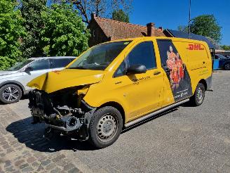 Schadeauto Mercedes Vito Evito 66Kwh Extra lang Stoelverw 2023/2