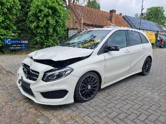 damaged passenger cars Mercedes B-klasse 180 Aut. AMG Line 2016/5