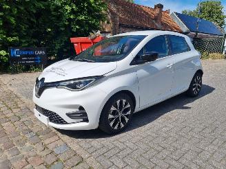 uszkodzony samochody osobowe Renault Zoé R110 Limited 2022/7