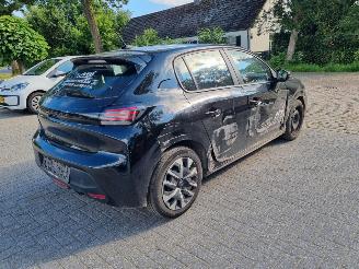 Peugeot 208 Puretech 100 Airco picture 5