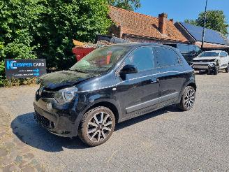 Damaged car Renault Twingo 1.0 Aut. Navi Clima Camera 2018/4